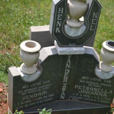 ZWAN Hendrik, van der 1920-1992 &amp; Petronella Johanna 1920-2004