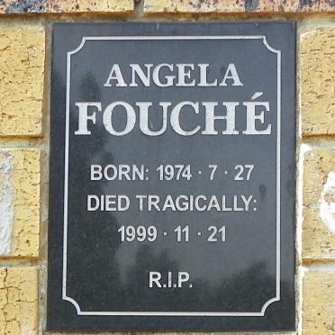 FOUCHÉ Angela 1974-1999
