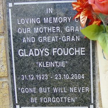 FOUCHE Gladys 1923-2004