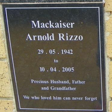 MACKAISER Arnold Rizzo 1942-2005