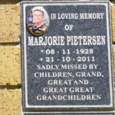PIETERSEN Marjorie 1928-2011