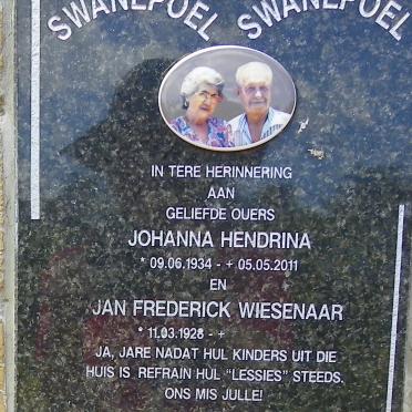 SWANEPOEL Jan Frederick Wiesenaar 1928- &amp; Johanna Hendrina 1934-2011