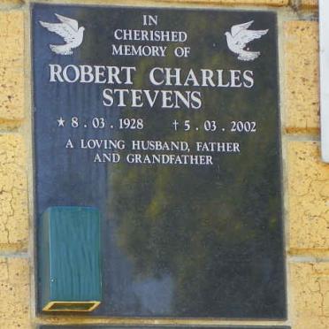 STEVENS Robert Charles 1928-2002