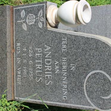 OBERHOLZER Andries Petrus 1955-1981