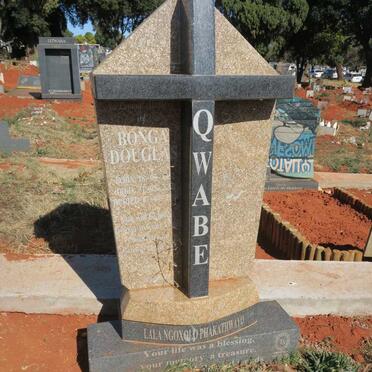 QWABE Bonga Douglas 1952-2018