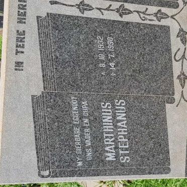 TALJAARD Marthinus Stephanus 1932-1990 &amp; Maria Elizabeth 1937-