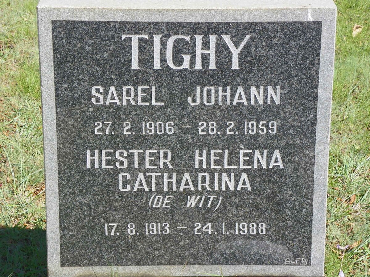 TIGHY Sarel Johann 1906-1959 &amp; Hester Helena Catharina DE WIT 1913-1988