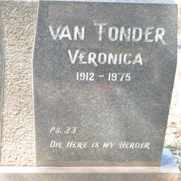 TONDER Veronica, van 1912-1975
