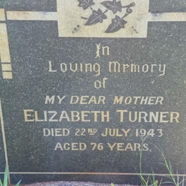 TURNER Elizabeth -1943