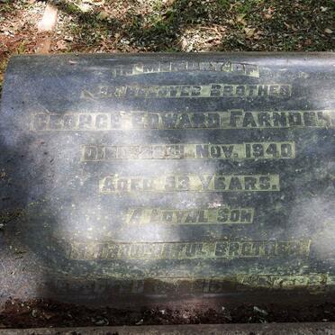 F - Vanne :: Surnames - F