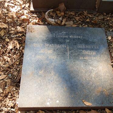 KING Ernest Waldron 1905-1983 :: SMITH Jeanette 1940-1987
