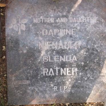 NIENABER Daphne :: RATNER Glenda
