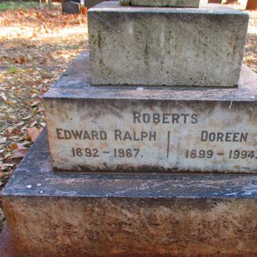 ROBERTS Edward Ralph 1892-1967 & Doreen 1899-1994