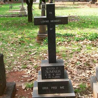 SUMNER Maud E. 1902-1985
