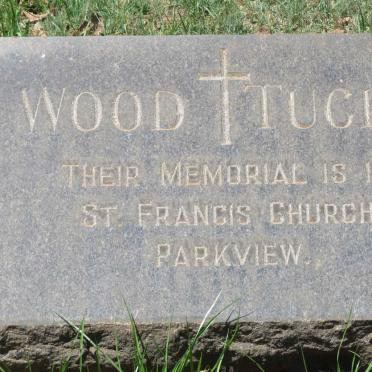 WOOD :: TUCKER