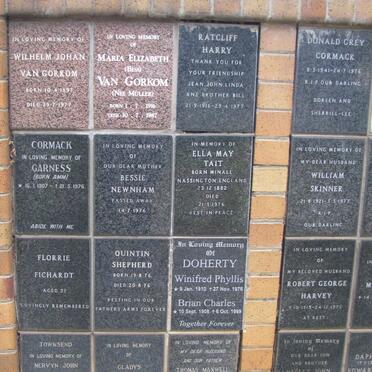 115 Memorial wall 