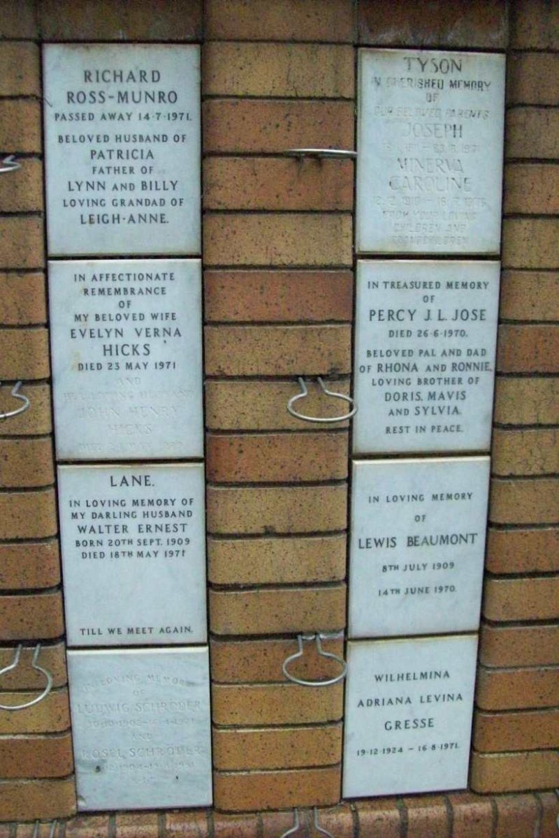 145 Memorial wall