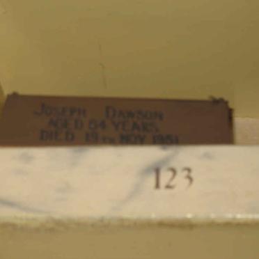 D - Vanne :: Surnames - D