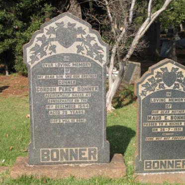 BONNER Gordon Percy -1944 :: BONNER Maud E. -1951