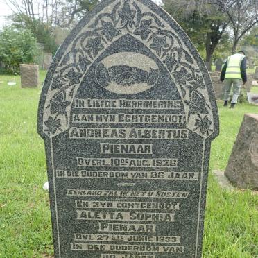 PIENAAR Andreas Albertus -1926 &amp; Aletta Sophia -1933