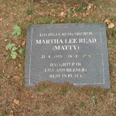 READ Martha Lee 1910-1991