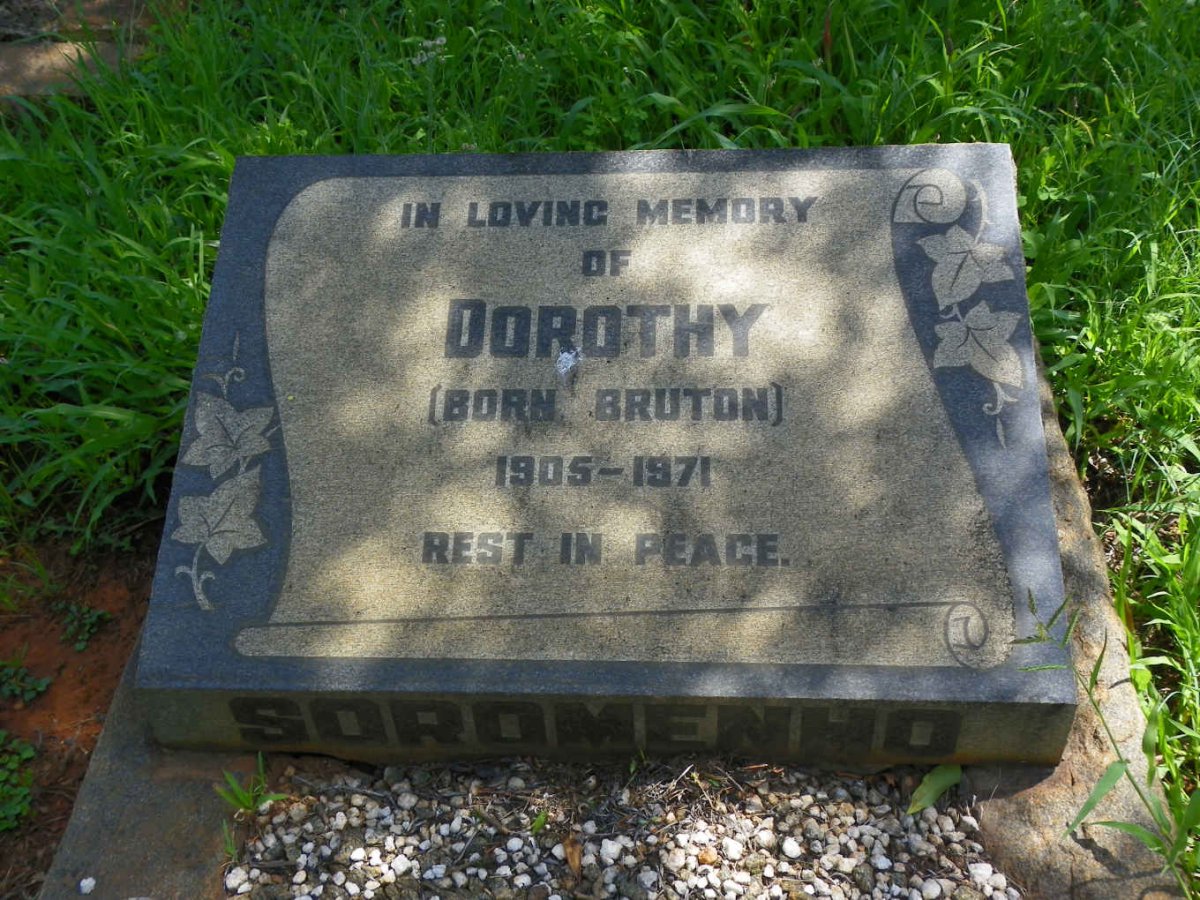 SOROMENHO Dorothy nee BRUTON 1905-1971