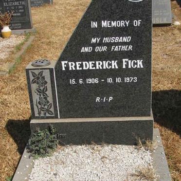 FICK Frederick 1906-1973 &amp; Gertrude Rebecca 1909-1998