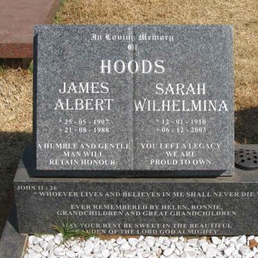 HOODS James Albert 1907-1988 &amp; Sarah Wilhelmina 1910-2003