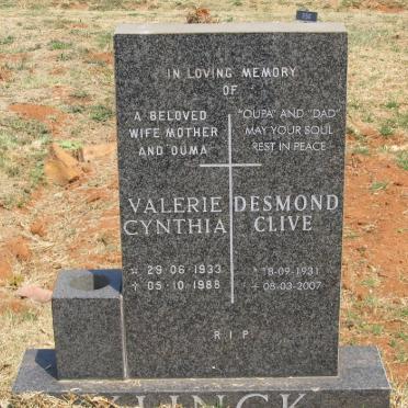 KLINCK Desmond Clive 1931-2007 &amp; Valerie Cynthia 1933-1988
