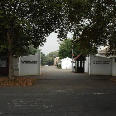 01. Entrance Eastwold Way