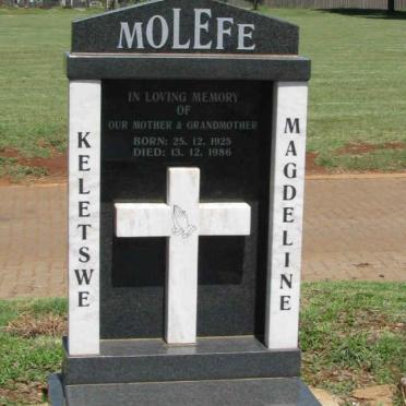 MOLEFE Keletswe Magdeline 1925-1986