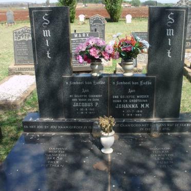 SMIT Jacobus P. 1912-1977 &amp; Johanna M.M. 1916-1995