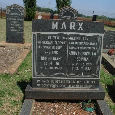 MARX Hendrik Christiaan 1911-1978 &amp; Anna Petronella Sophia 1915-1992