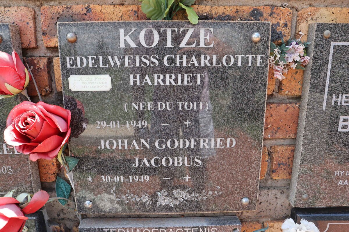 KOTZE Johan Godfried Jacobus 1949- & Edelweiss Charlotte Harriet DU TOIT 1949- :: PREEZ H.C., du 1928-2003_1