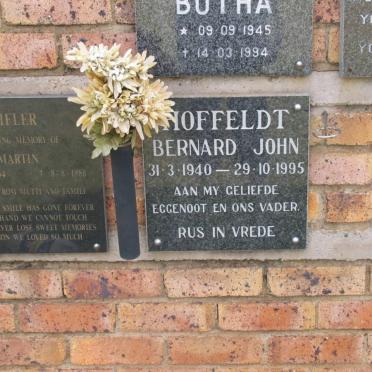 HOFFELDT Bernard John 1940-1995