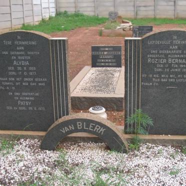 BLERK Rozier Bernardus, van 1945-1957 :: VAN BLERK Alydia 1959-1977 :: VAN BLERK Patsy  1973-1973