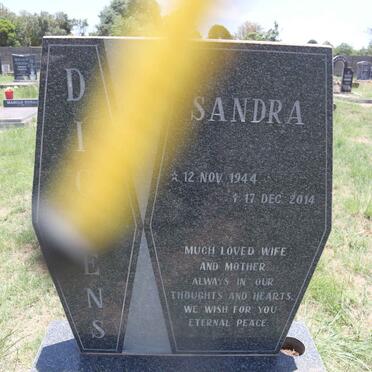 DICKENS Sandra 1944-2014