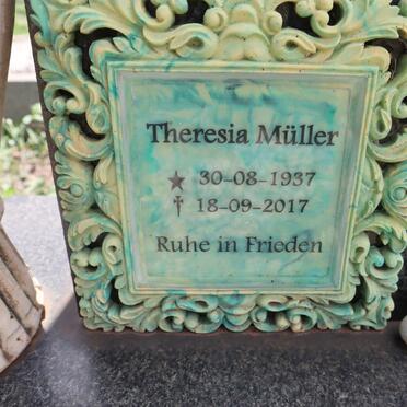 M - Surnames :: Vanne - M