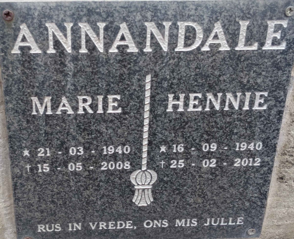 ANNANDALE Hennie 1940-2012 & Marie 1940-2008