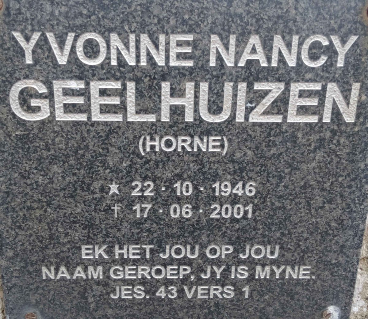 GEELHUIZEN Yvonne Nancy nee HORNE 1946-2001