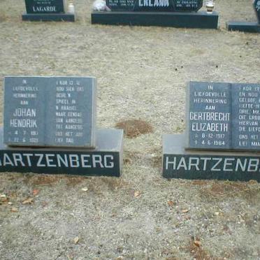 HARTZENBERG Johan Hendrik 1917-1989 &amp; Gertbrecht Elizabeth 1917-1984
