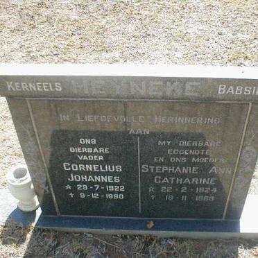 HEYNECKE Cornelius Johannes 1922-1990 &amp; Stephanie Anne Catherine 1924-1988