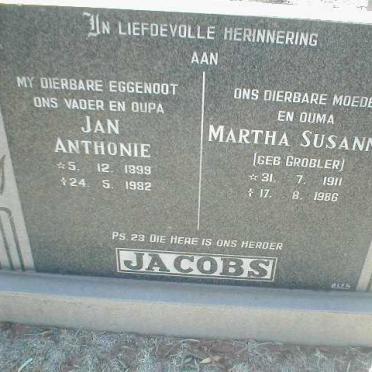JACOBS Jan Anthonie 1899-1982 &amp; Martha Susanna GROBLER 1911-1986