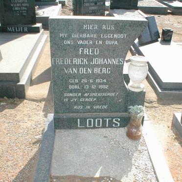 LOOTS Frederick Johannes van den Berg 1934-1982