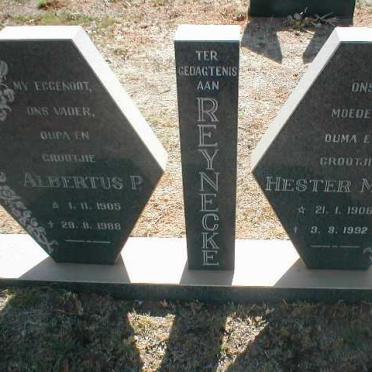 REYNECKE Albertus P. 1905-1988 &amp; Hester M.P. 1906-1992