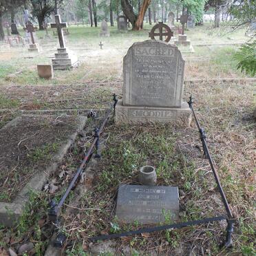 MOODIE John -1945 &amp; Ellen G. -1931