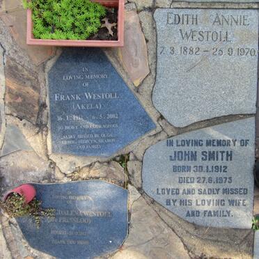 WESTOLL Frank 1911-2002 :: WESTOLL Magdalena nee PRINSLOO 19??-2012 :: SMITH John 1912-1975 :: WESTOLL Edith Annie 1882-1970