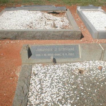 STRYDOM Johannes J. 1866-1957