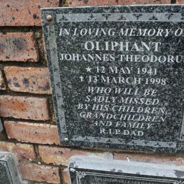 OLIPHANT Johannes Theodorus 1941-1998