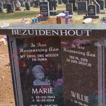 BEZUIDENHOUT Willie 1939- &amp; Marié 1943-2014